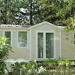 Mobil-home Avec Terrasse - 6 Pers. - Api-1-52-1984 Kemp Montblanc