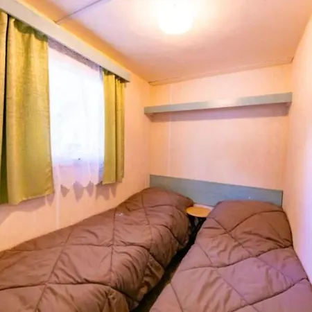Mobil-home Avec Terrasse - 6 Pers. - Api-1-52-1984 Montblanc